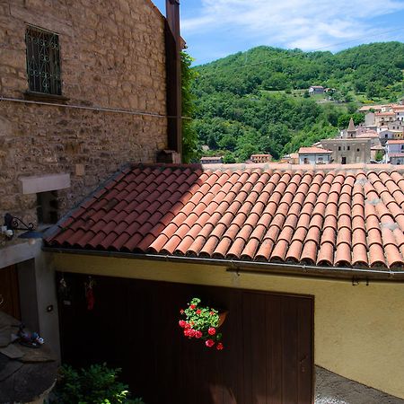 B&B La Perla Nelle Dolomiti Castelmezzano Bagian luar foto