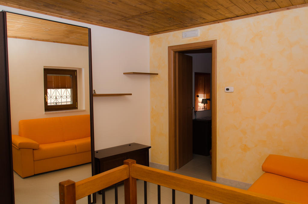 B&B La Perla Nelle Dolomiti Castelmezzano Bagian luar foto