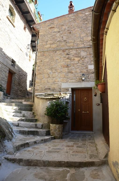 B&B La Perla Nelle Dolomiti Castelmezzano Bagian luar foto